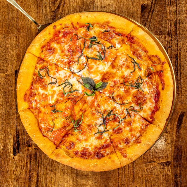 Margherita Pizza.
